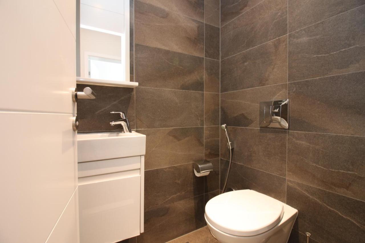 Apartma Daily *