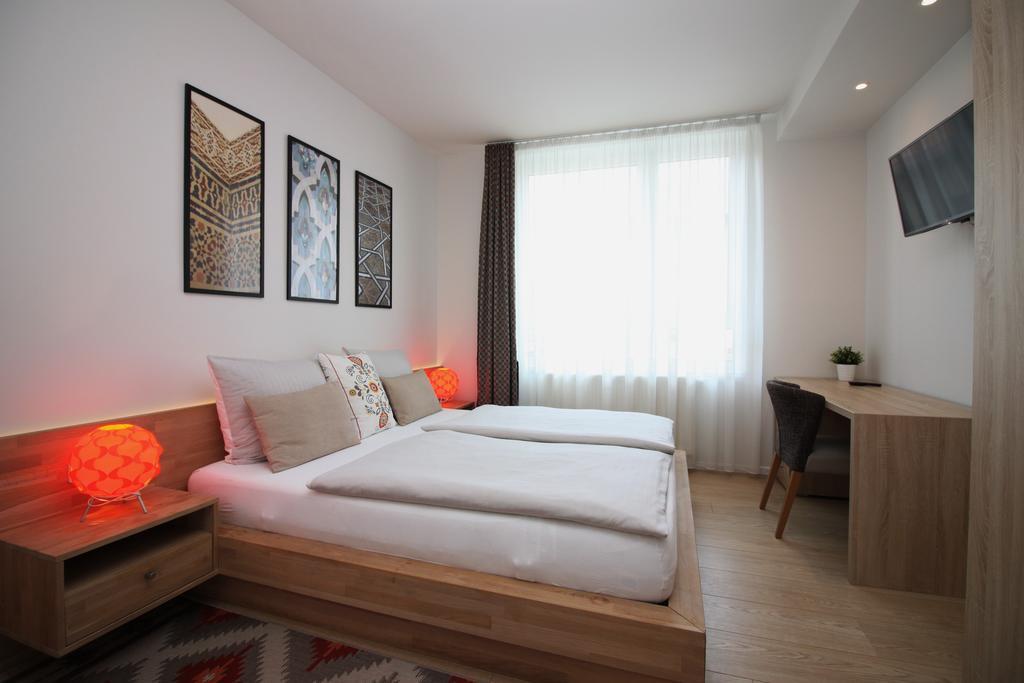 Apartma Daily *